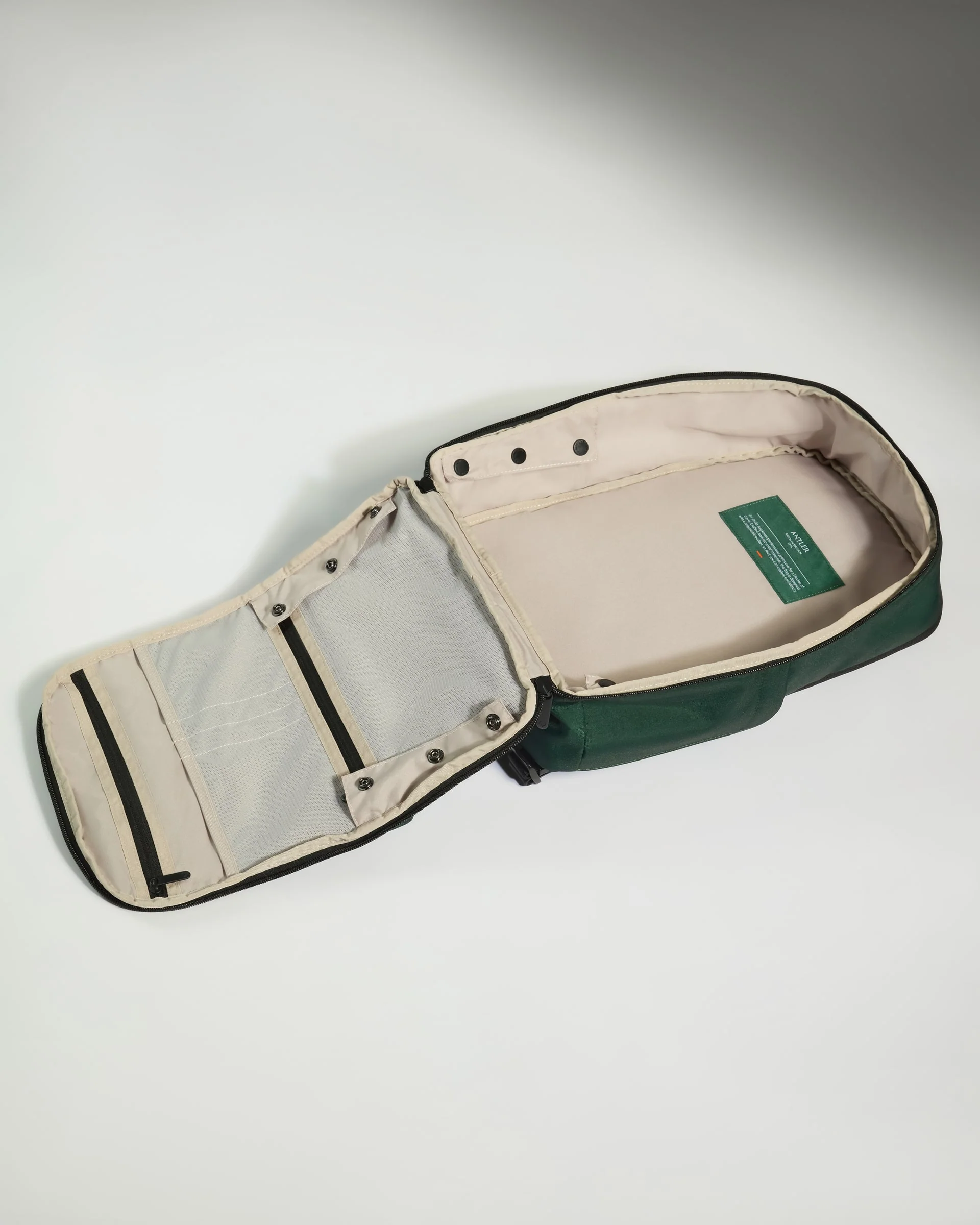 Backpack in Antler Green - Urban Light - Image 4