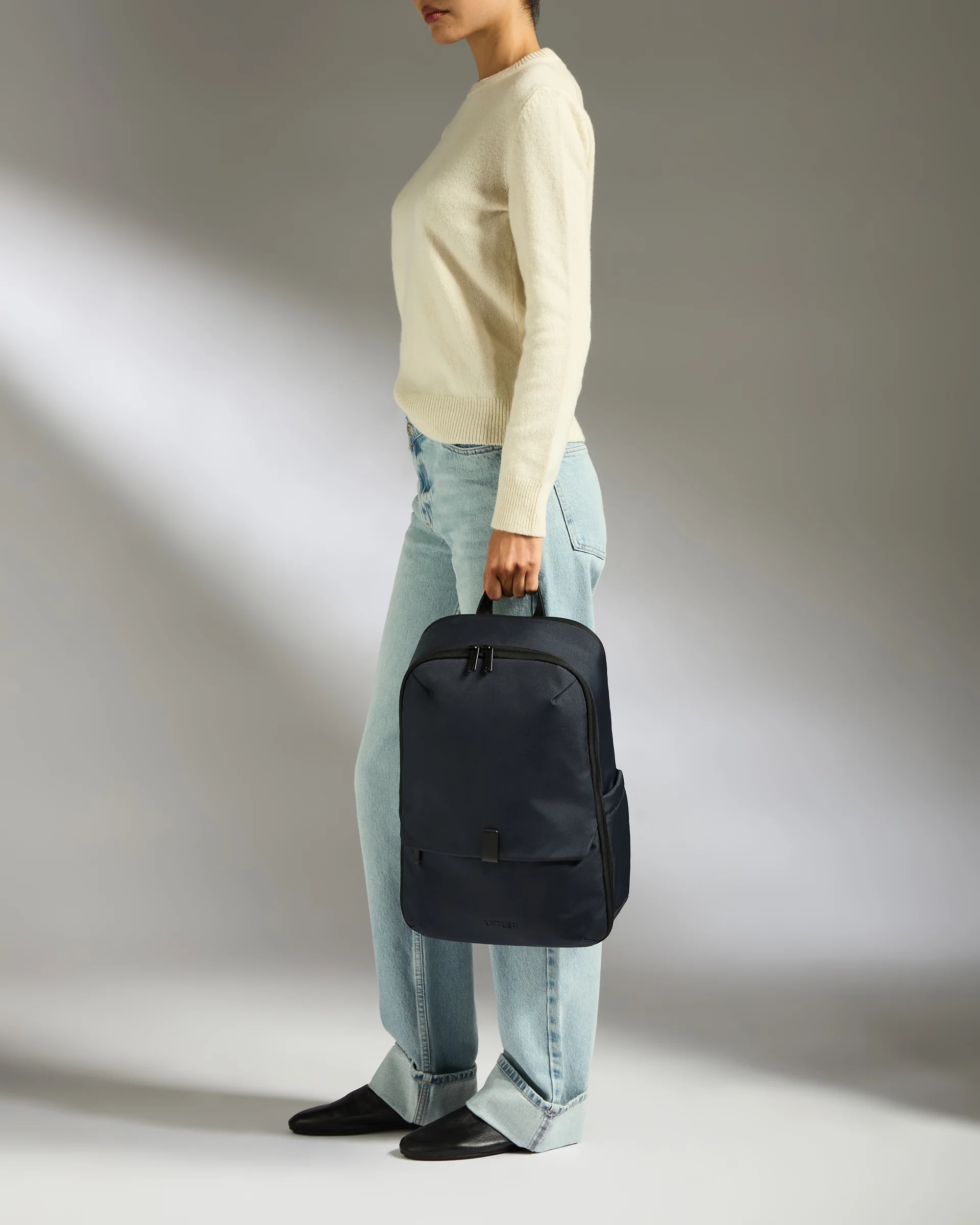 Backpack in Navy - Urban Light - Image 3