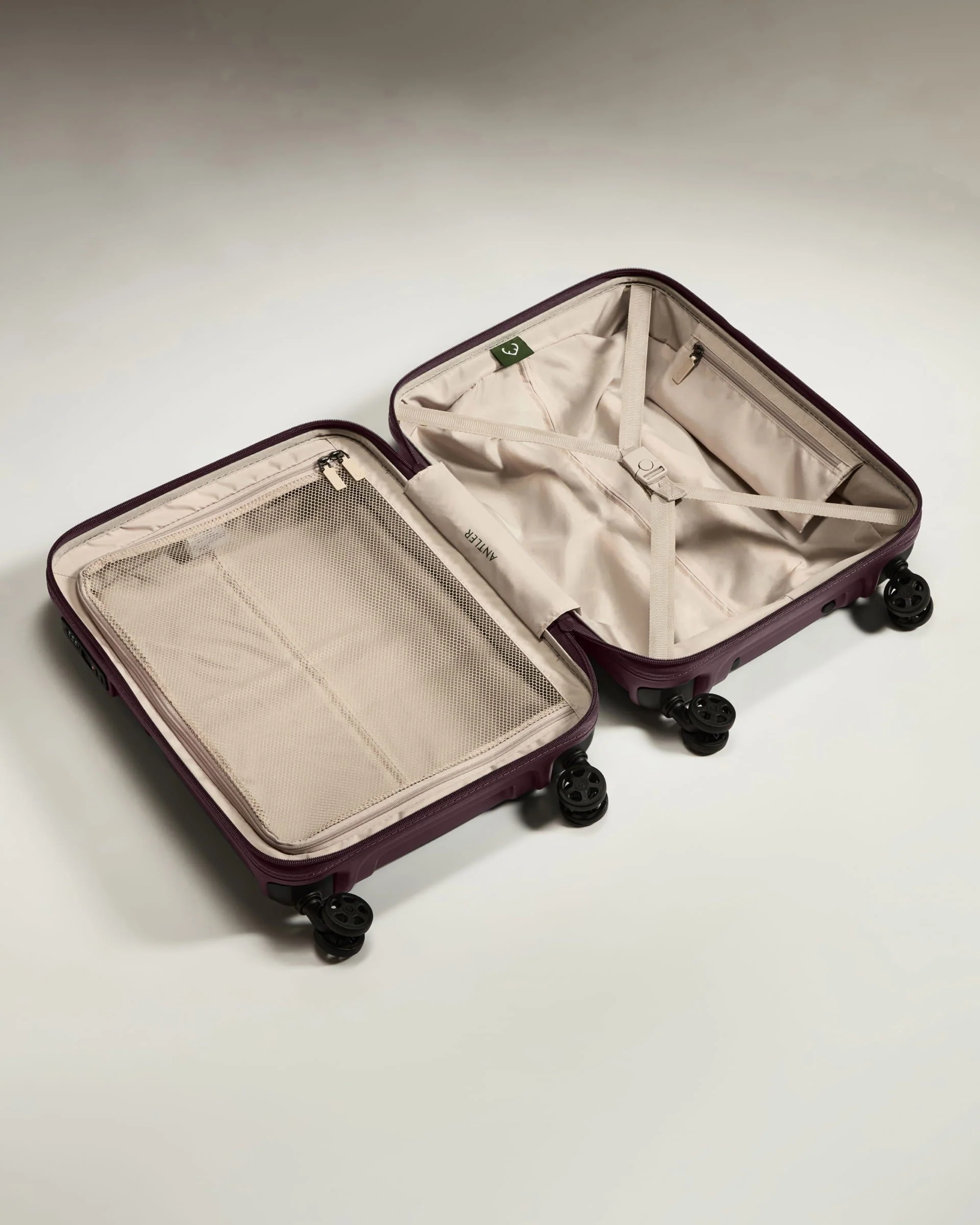 Cabin Suitcase in Lagoon Purple - Single Stripe - Image 4