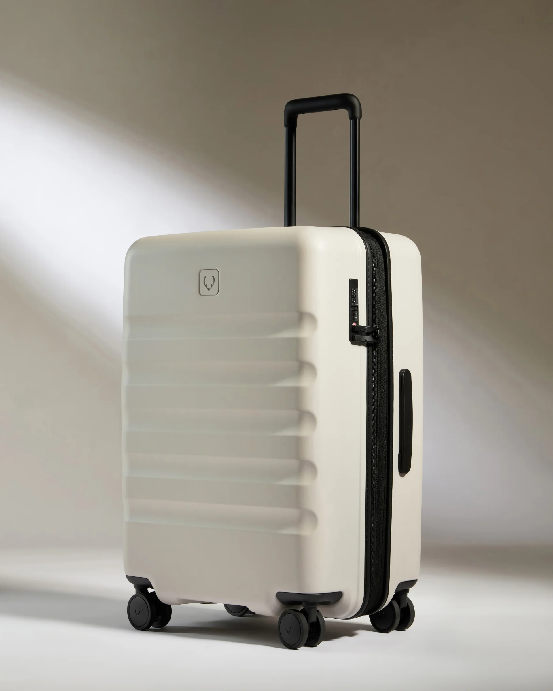 Expandable Cabin Suitcase Set in Taupe - Icon Stripe - Image 4