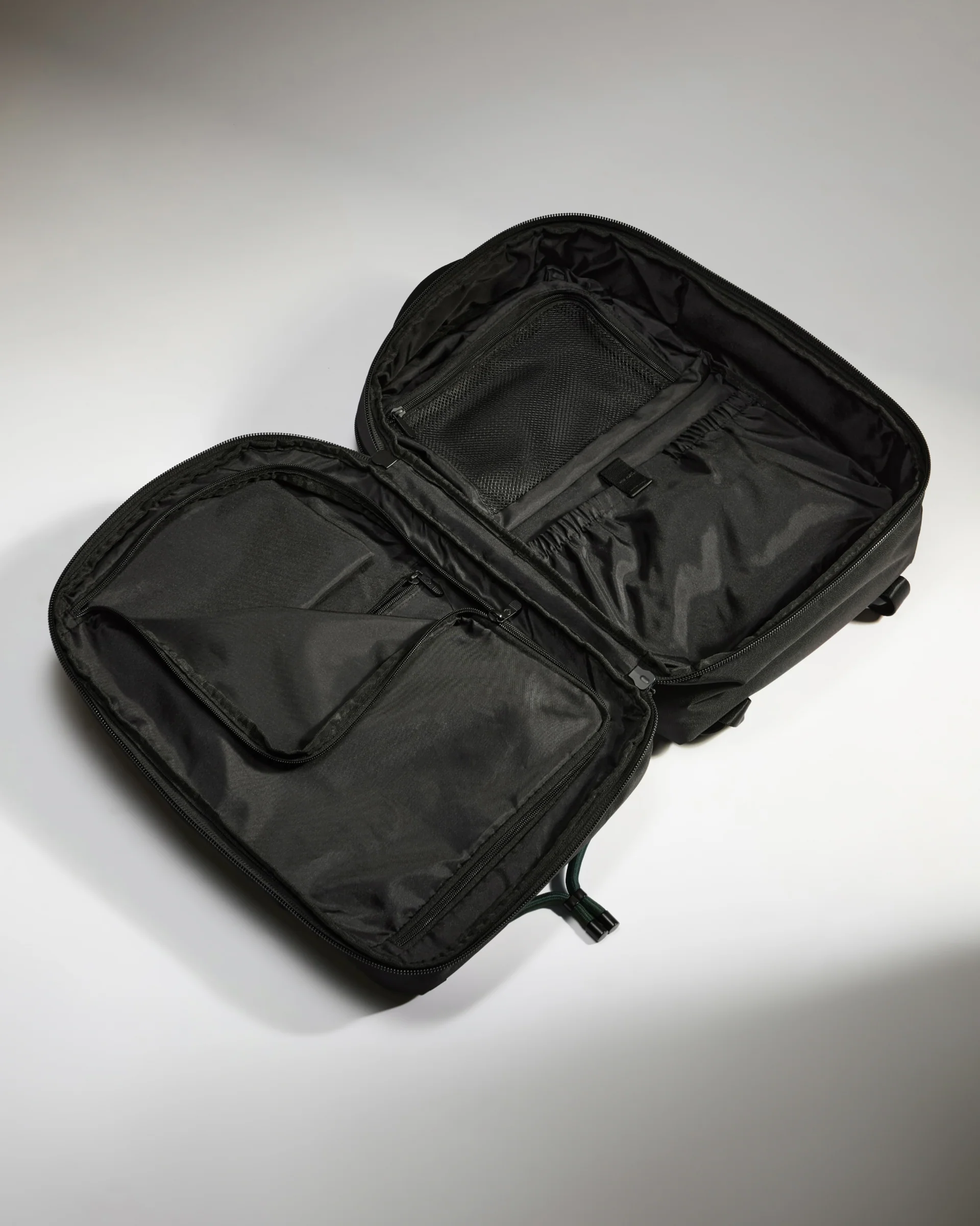 Discovery Backpack in Black - Image 3