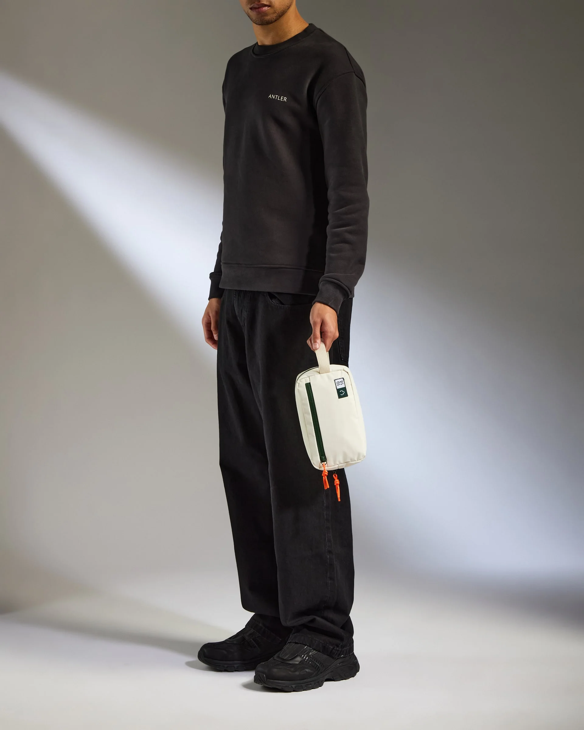 Essential Wash Bag in Stone - Image 2