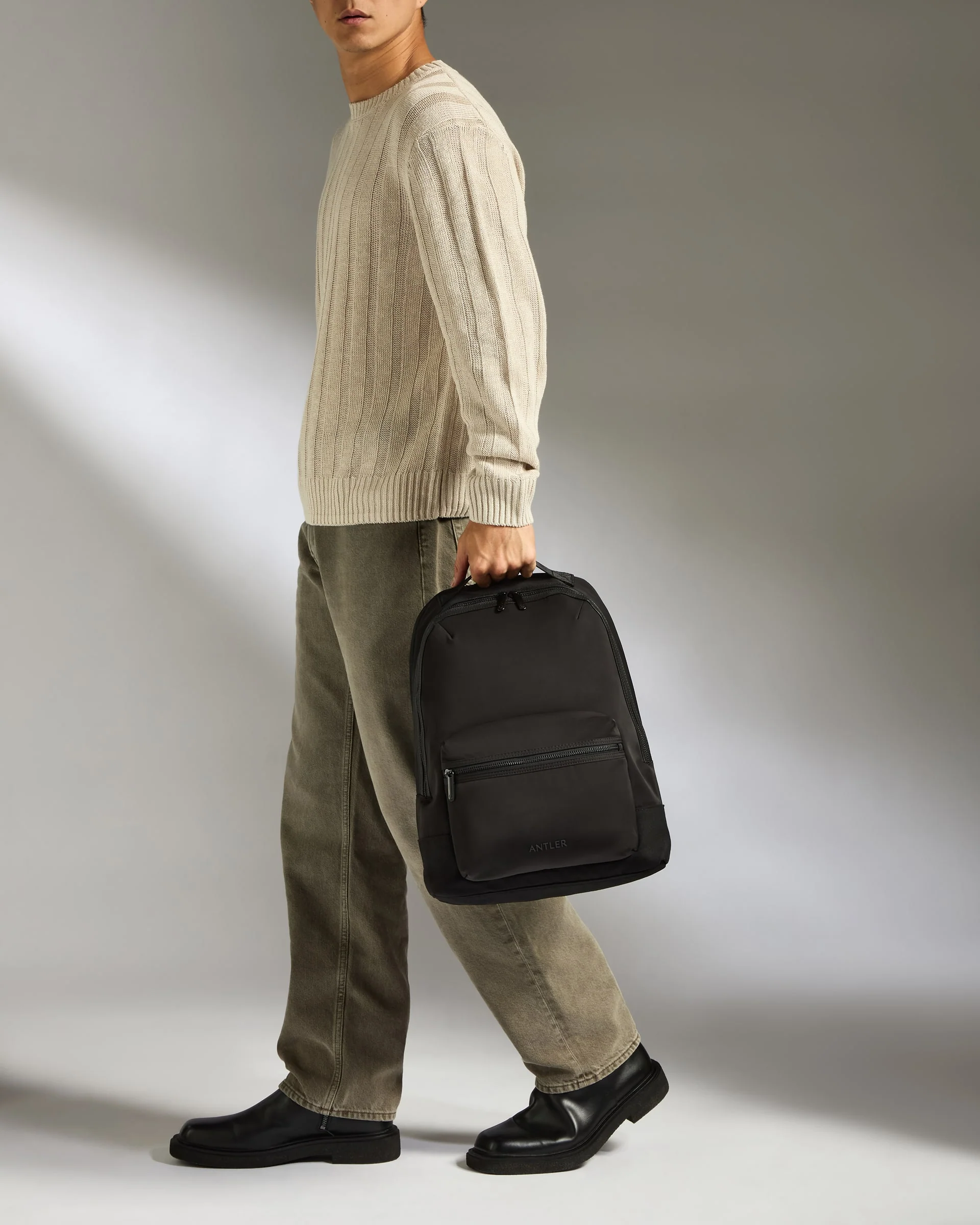 Icon Backpack in Black - Image 3