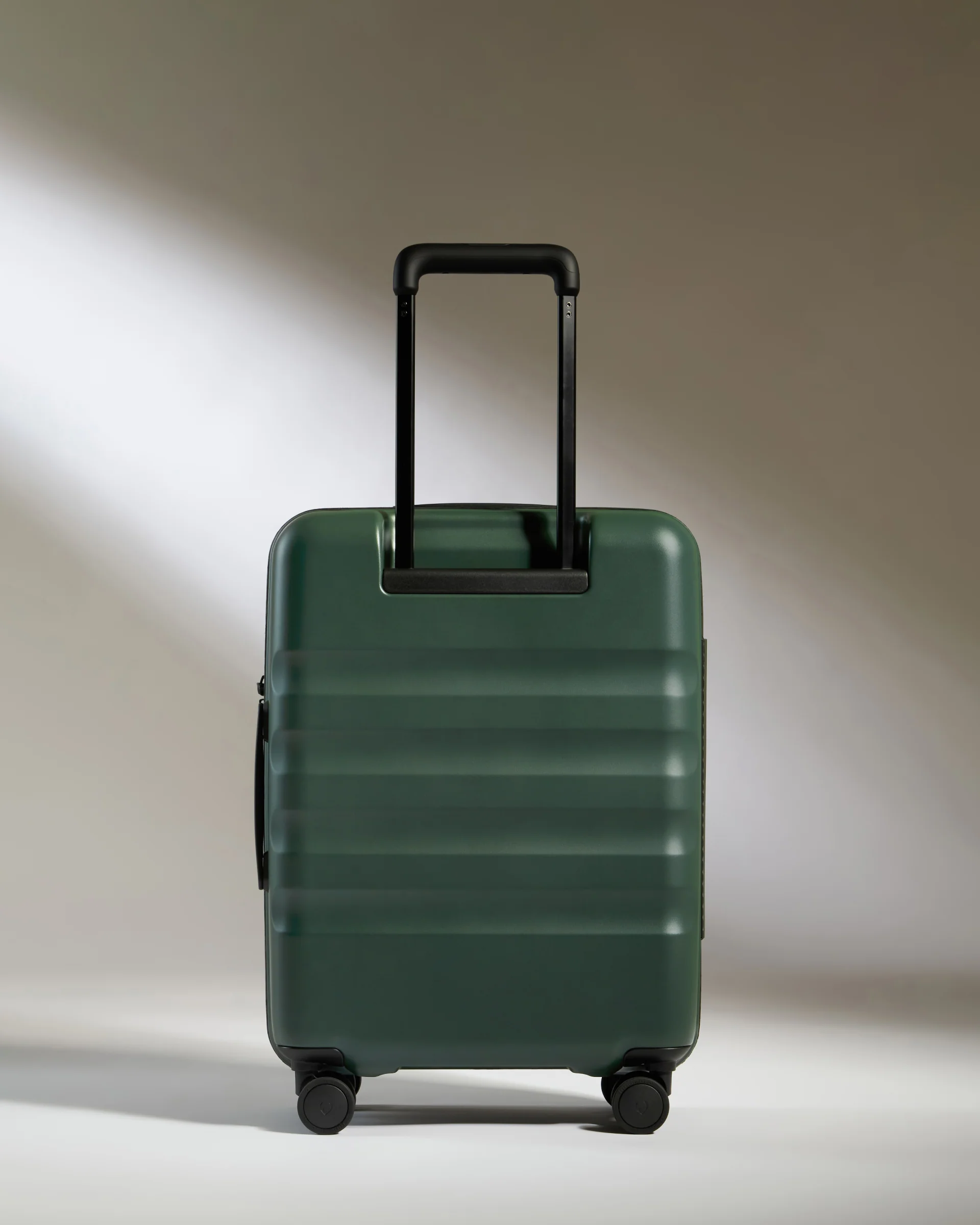 Cabin Suitcase in Antler Green - Icon Stripe - Image 6