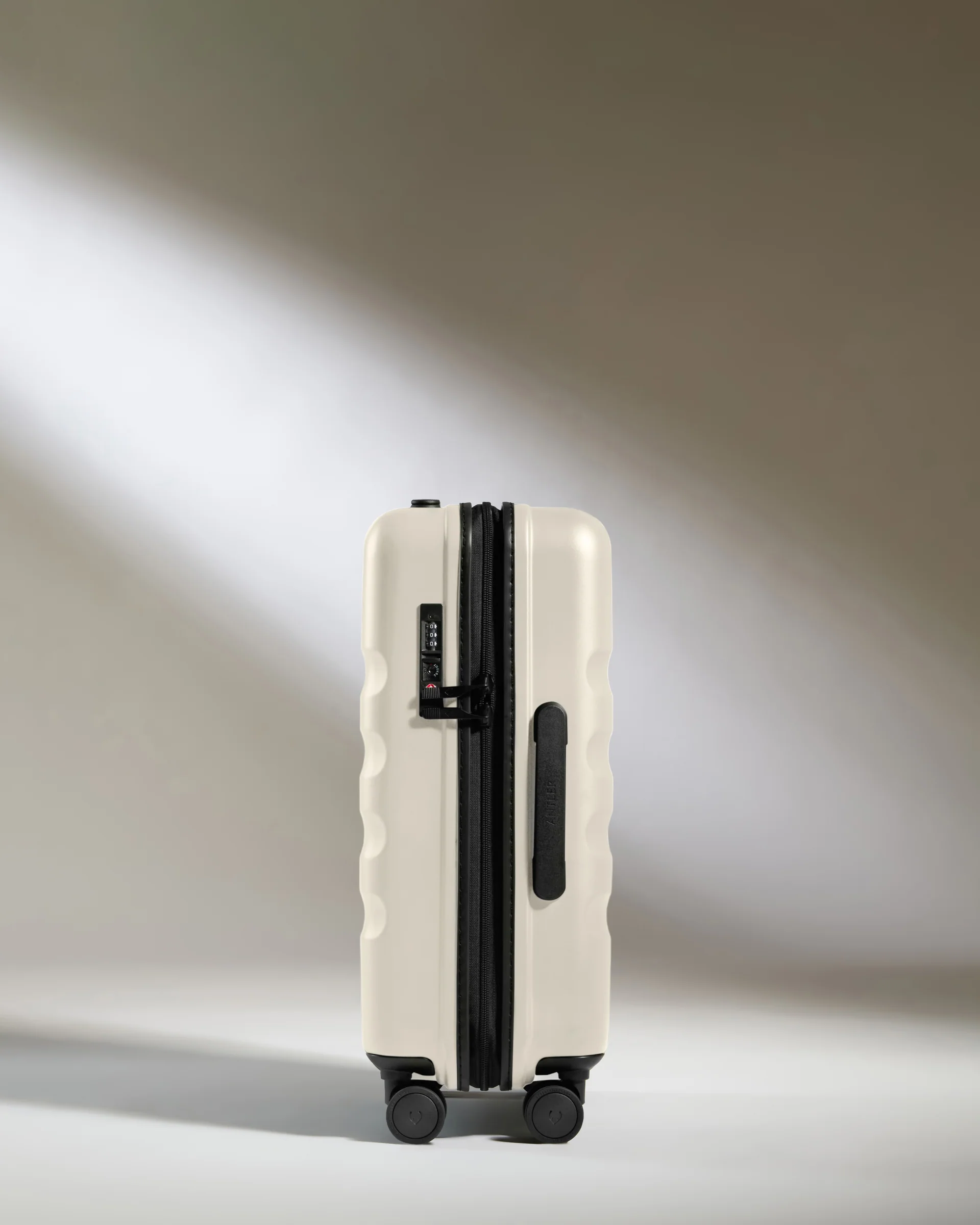 Cabin Suitcase in Taupe - Icon Stripe - Image 4