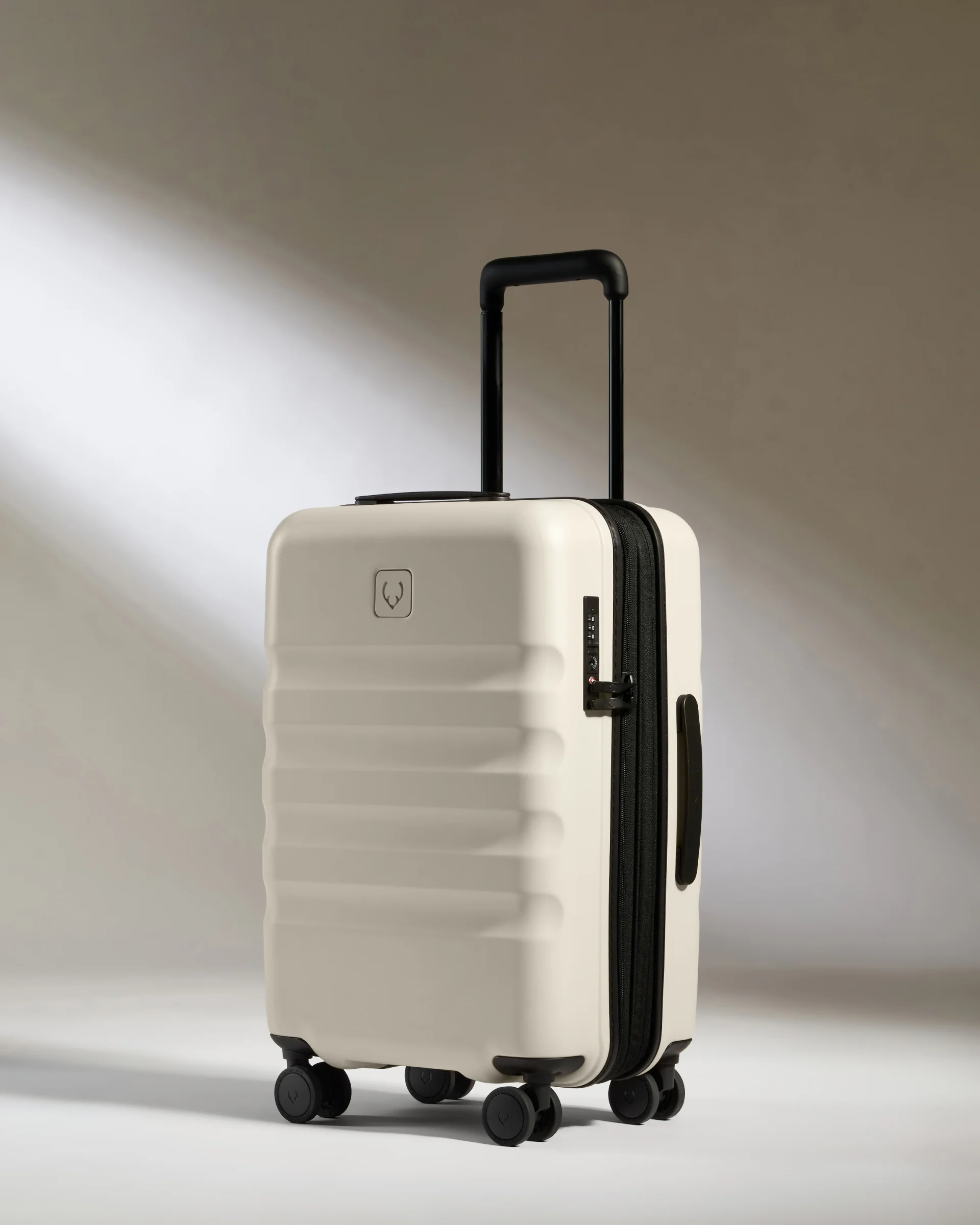 Expandable Cabin Suitcase Set in Taupe - Icon Stripe - Image 3