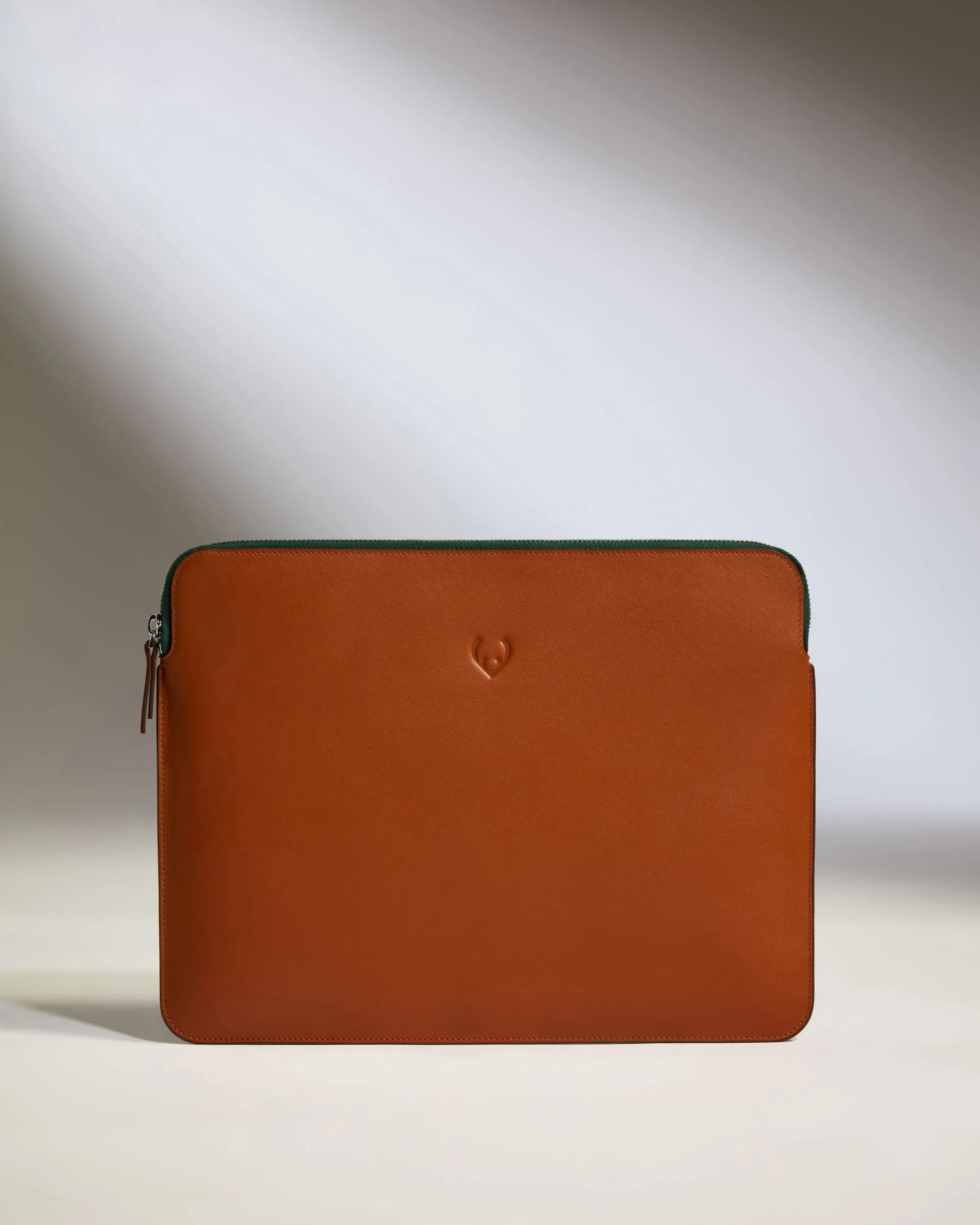 Laptop & Document Case in Tan Leather - 1914 Collection - Image 3
