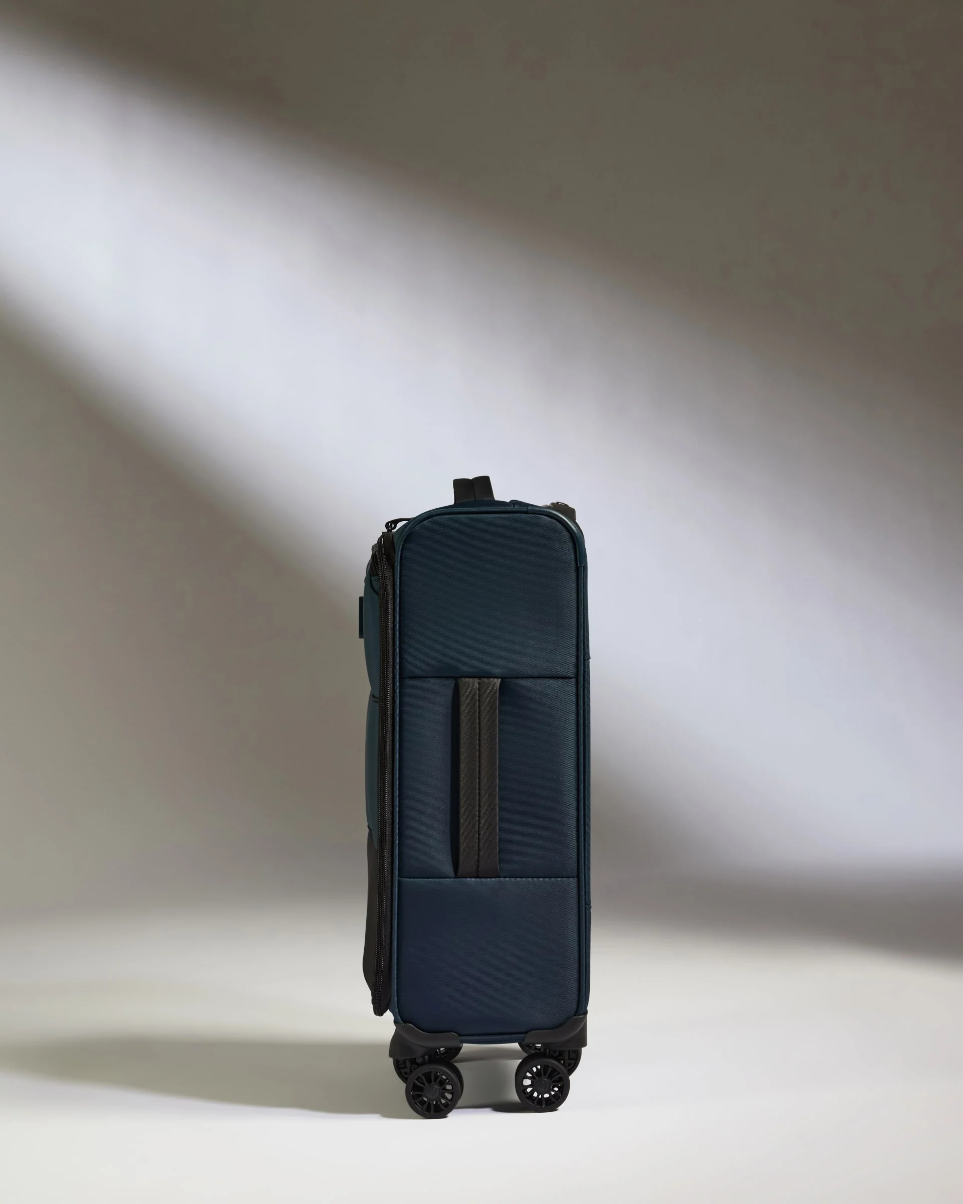 Lightest Cabin Suitcase in Indigo Blue - Soft Stripe 2.0 - Image 4