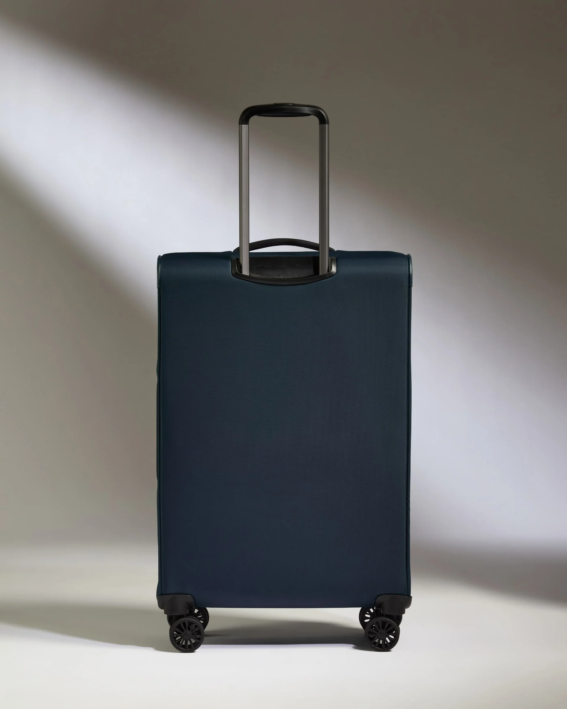 Lightest Medium Suitcase in Indigo Blue - Soft Stripe 2.0 - Image 5