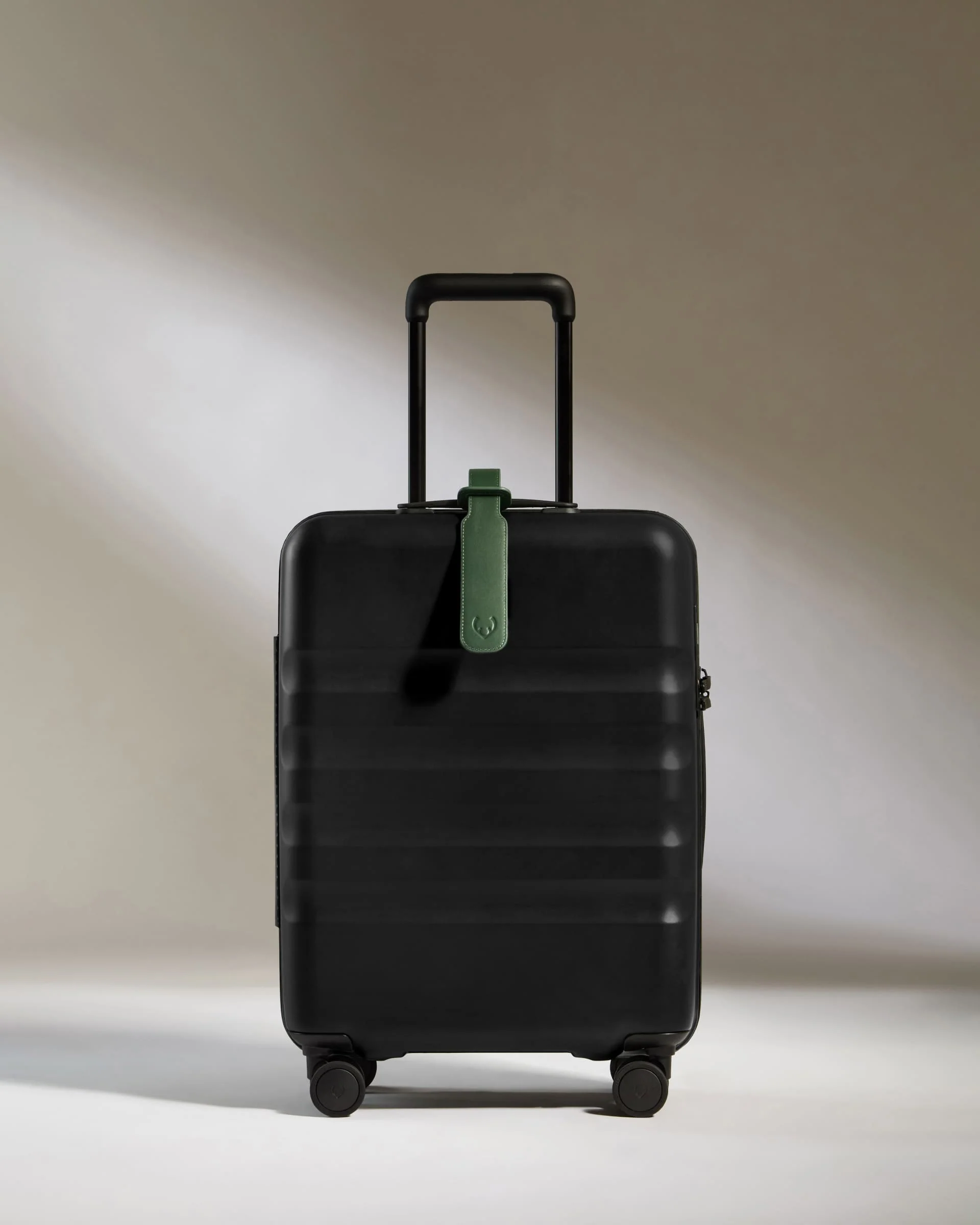 Luggage Tag in Green Leather - 1914 Collection - Image 5