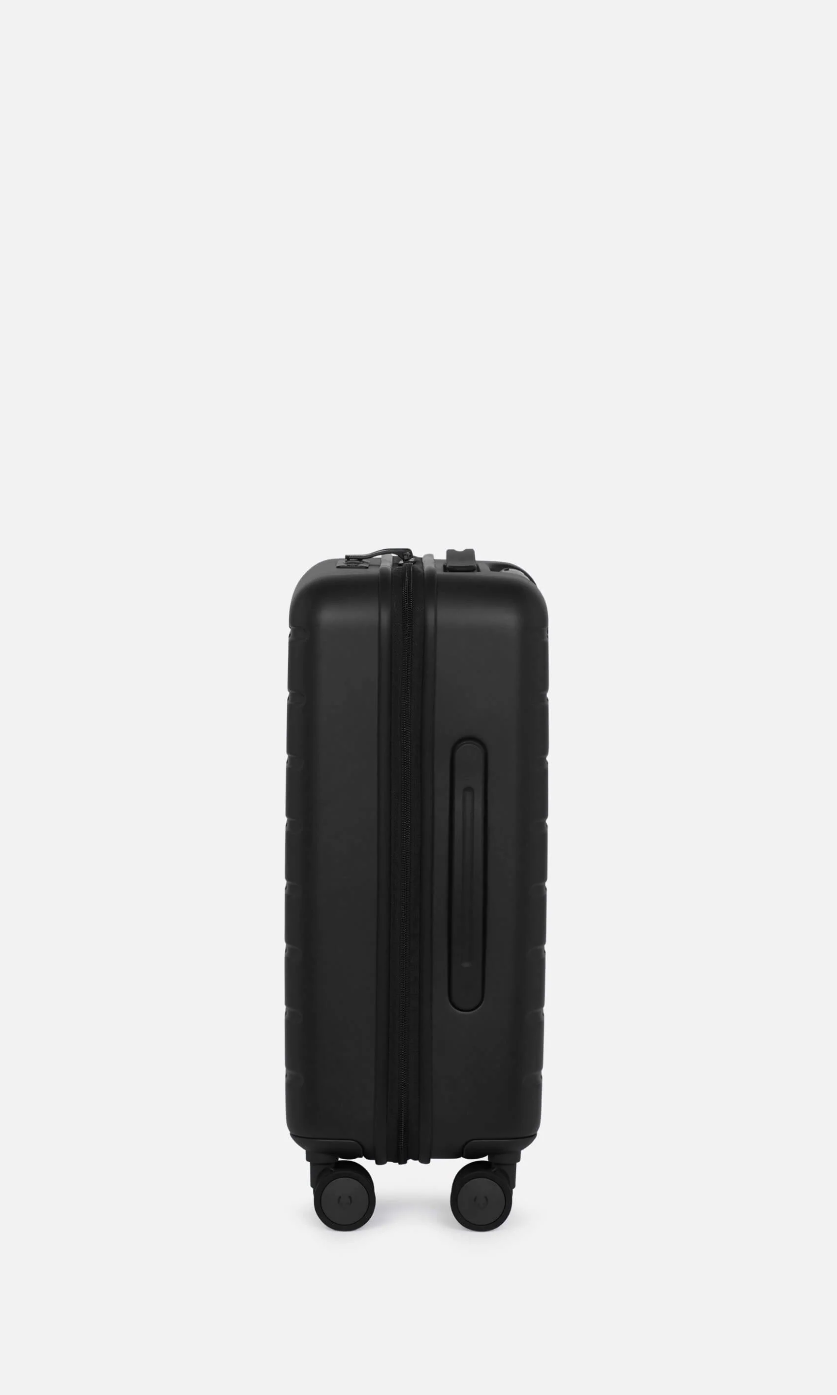 Cabin Suitcase in Midnight Black - Stamford 2.0 - Image 4