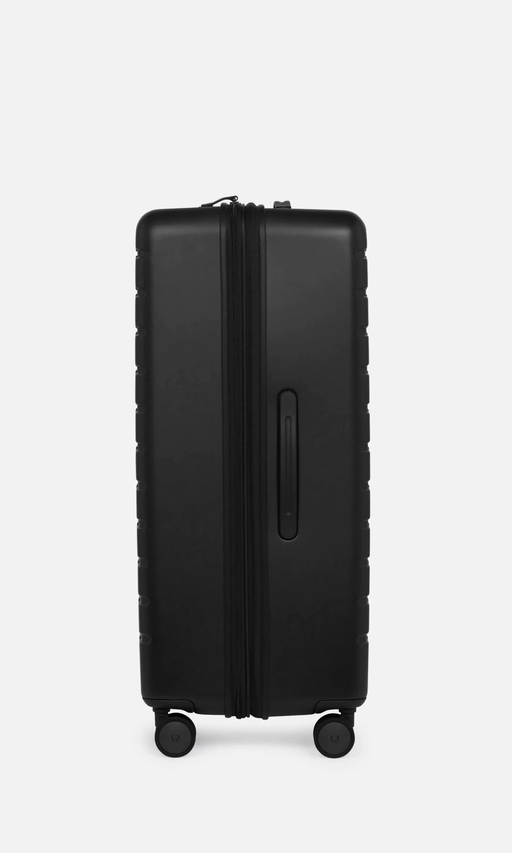 Large Suitcase in Midnight Black - Stamford 2.0 - Image 4