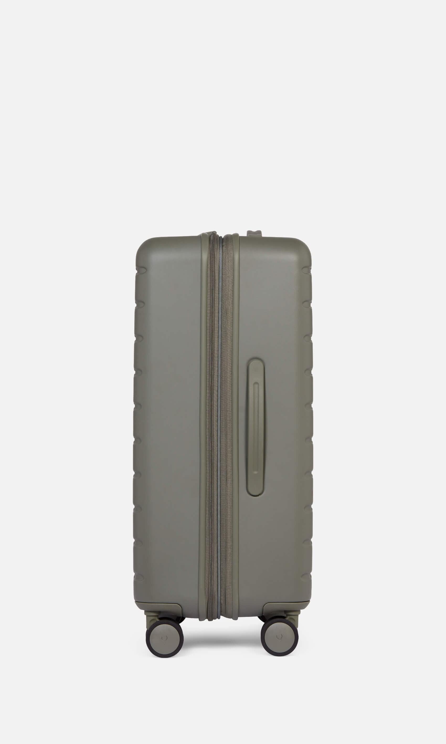 Medium Suitcase in Field Green - Stamford 2.0 - Image 4